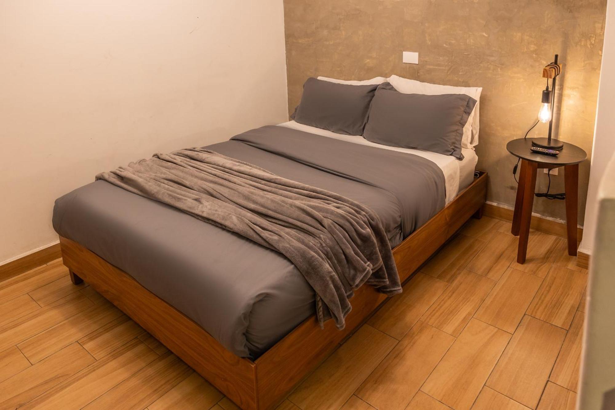 Posh Polanco Stay Tvs And Desks In Each Room مدينة مكسيكو المظهر الخارجي الصورة