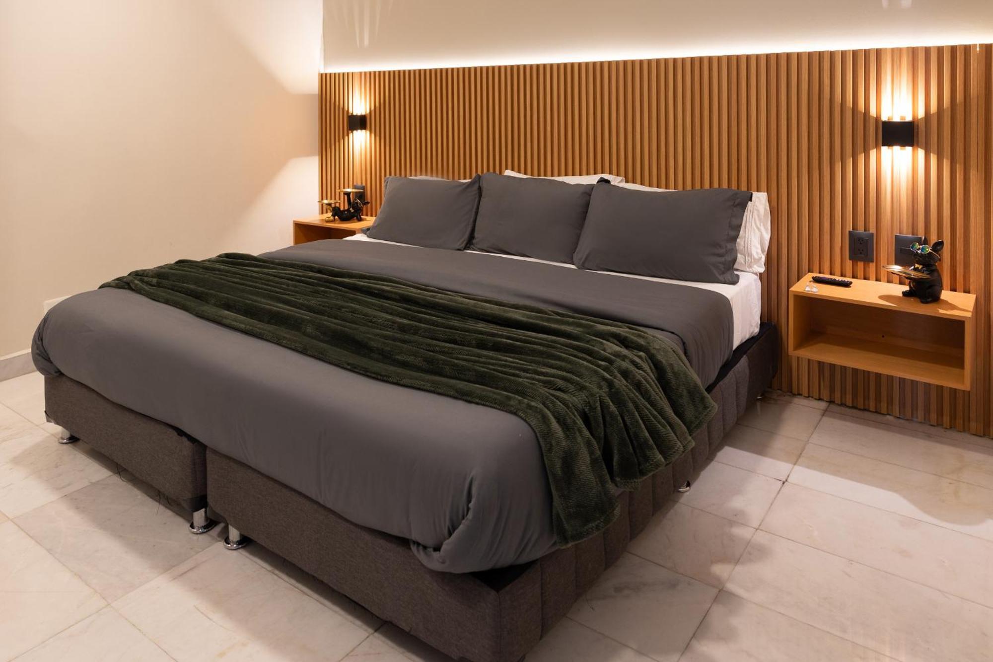 Posh Polanco Stay Tvs And Desks In Each Room مدينة مكسيكو المظهر الخارجي الصورة