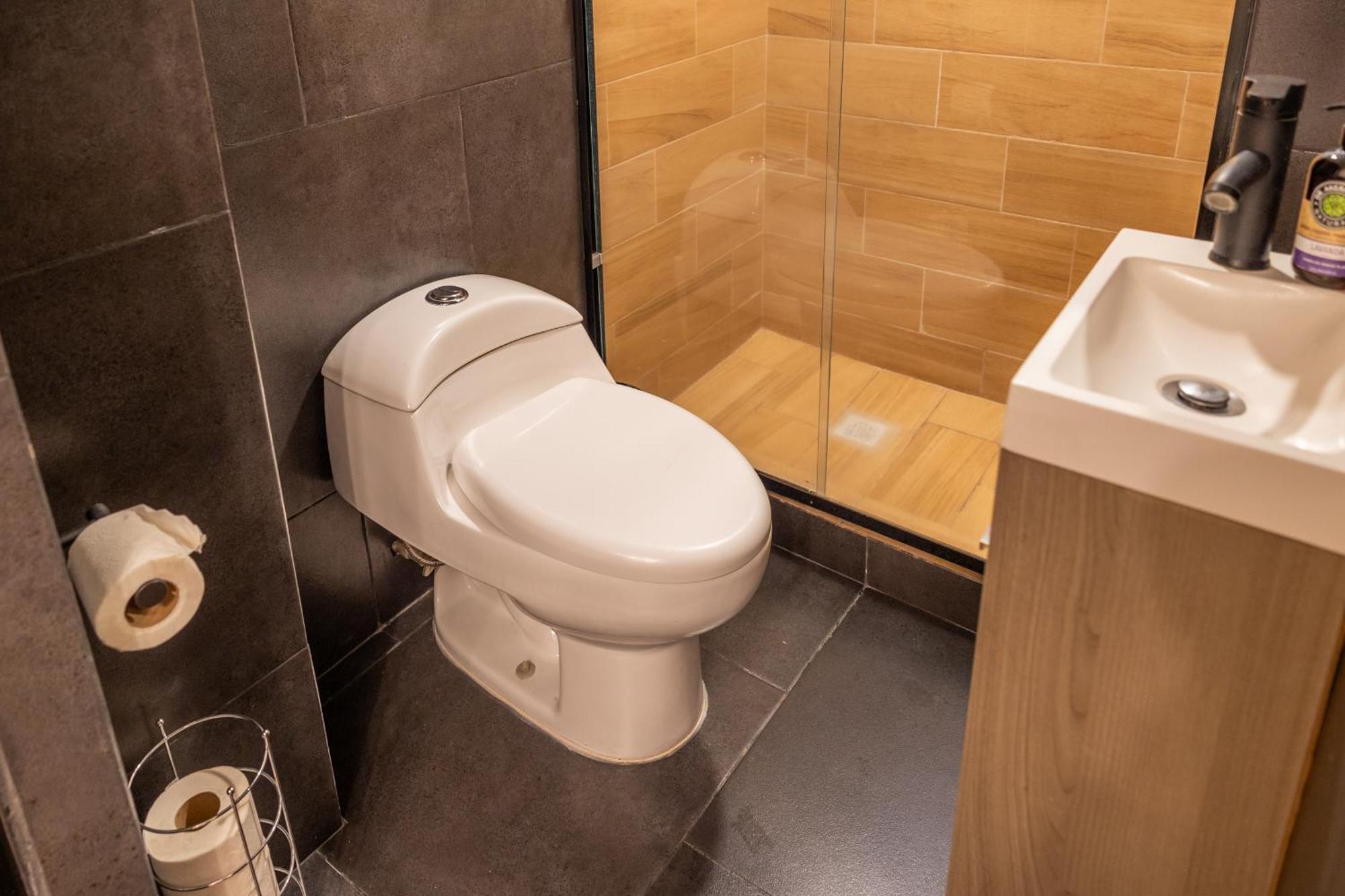 Posh Polanco Stay Tvs And Desks In Each Room مدينة مكسيكو المظهر الخارجي الصورة